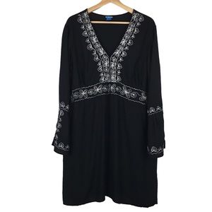 Soaked Black White Embroidered V-Neck Viscose Swim Coverup Size XL